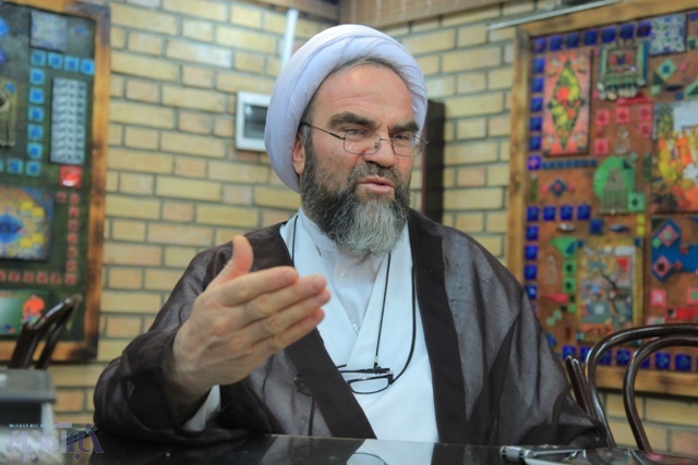 دادگاه ویژه روحانیت ورود کند