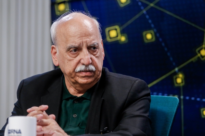 جامعه دیگر طاقت تورم لجام گسیخته را ندارد/ ۴ خبر مثبت میتواند معادله را عوض کند جامعه دیگر طاقت تورم لجام گسیخته را ندارد/ ۴ خبر مثبت میتواند معادله را عوض کند