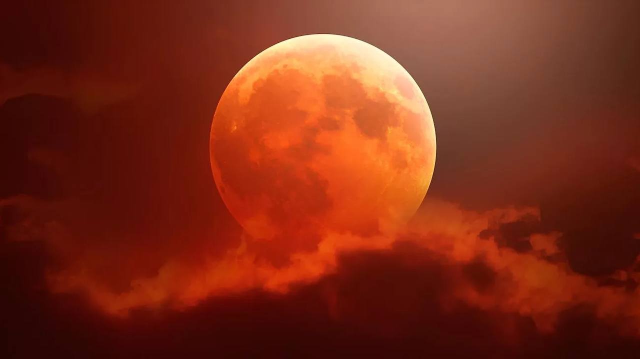 «ماه خونین» را از دست ندهید «ماه خونین» را از دست ندهید