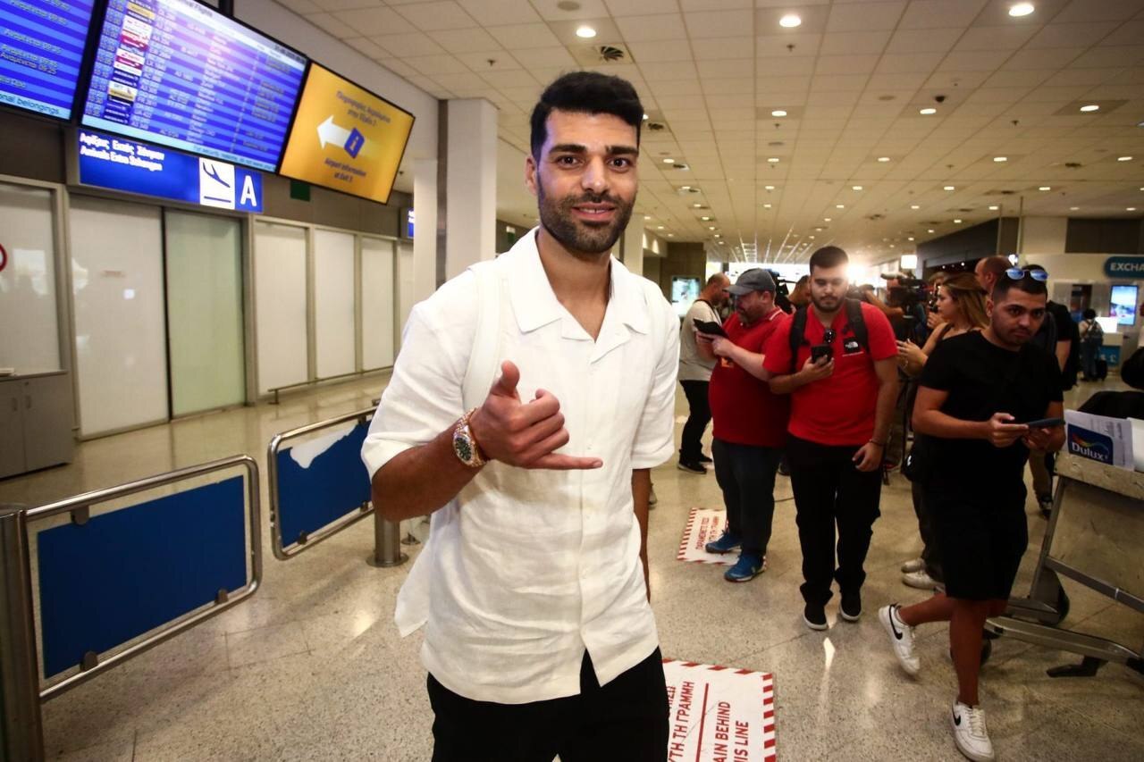 طارمی در یونان؛ خیلی خوشحالم +عکس