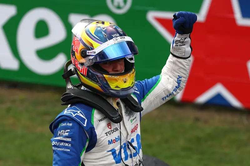 درخشش حجار در روز بدشانسی نوریس و فراری‌ها!