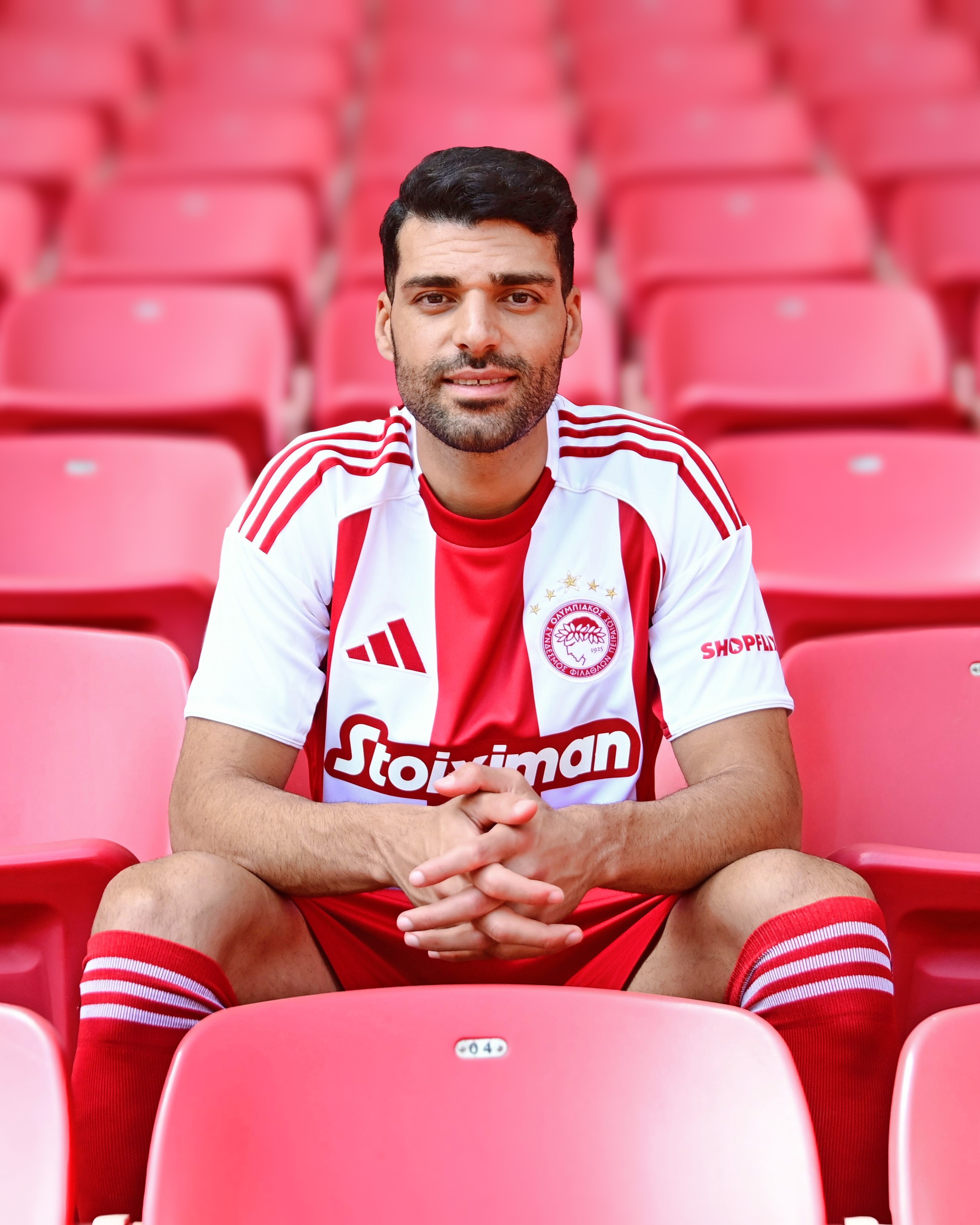 طارمی رسما به المپیاکوس پیوست +عکس طارمی رسما به المپیاکوس پیوست +عکس