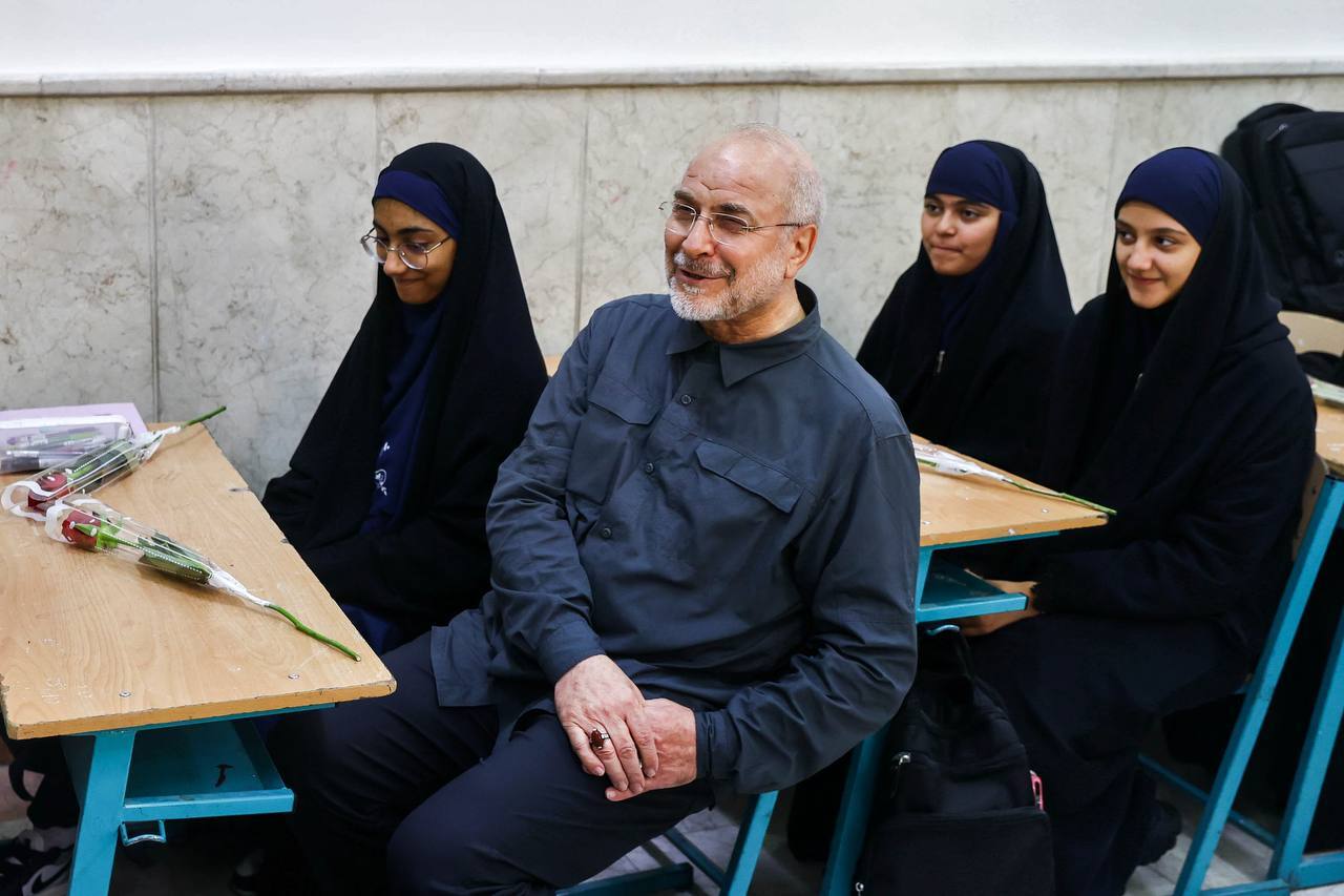 قالیباف: مسوولان باید توجه جدی به نقش دختران داشته باشند قالیباف: مسوولان باید توجه جدی به نقش دختران داشته باشند