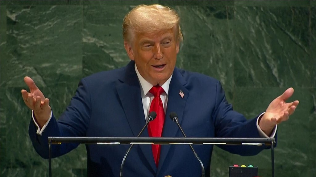 ترامپ: دوره من عصر طلایی آمریکاست ترامپ: دوره من عصر طلایی آمریکاست