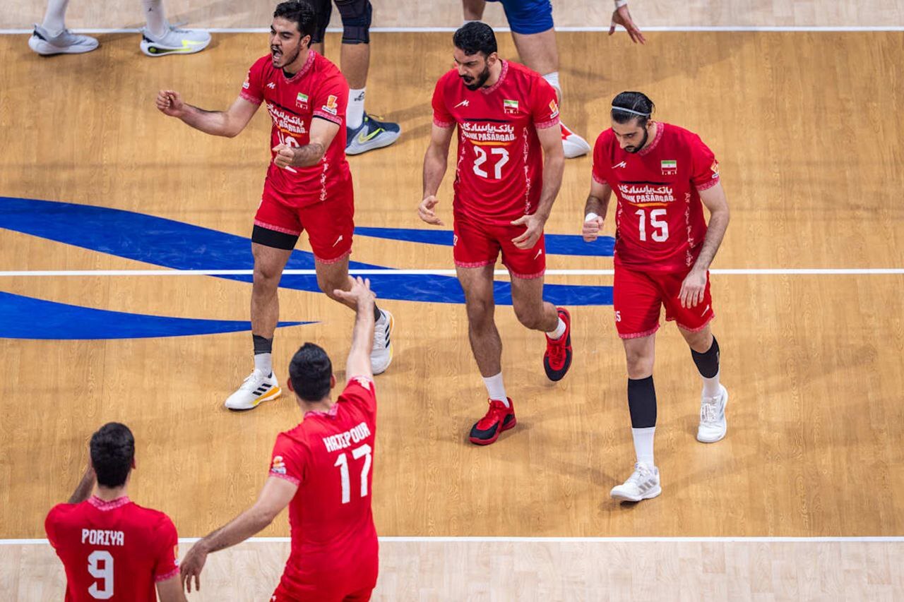 ایران ۳ - ۲ صربستان؛ پرواز به یکچهارم نهایی ایران ۳ - ۲ صربستان؛ پرواز به یکچهارم نهایی