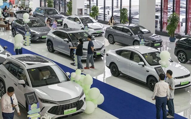 افزایش قیمت‌ها و رکود در بازار خودرو