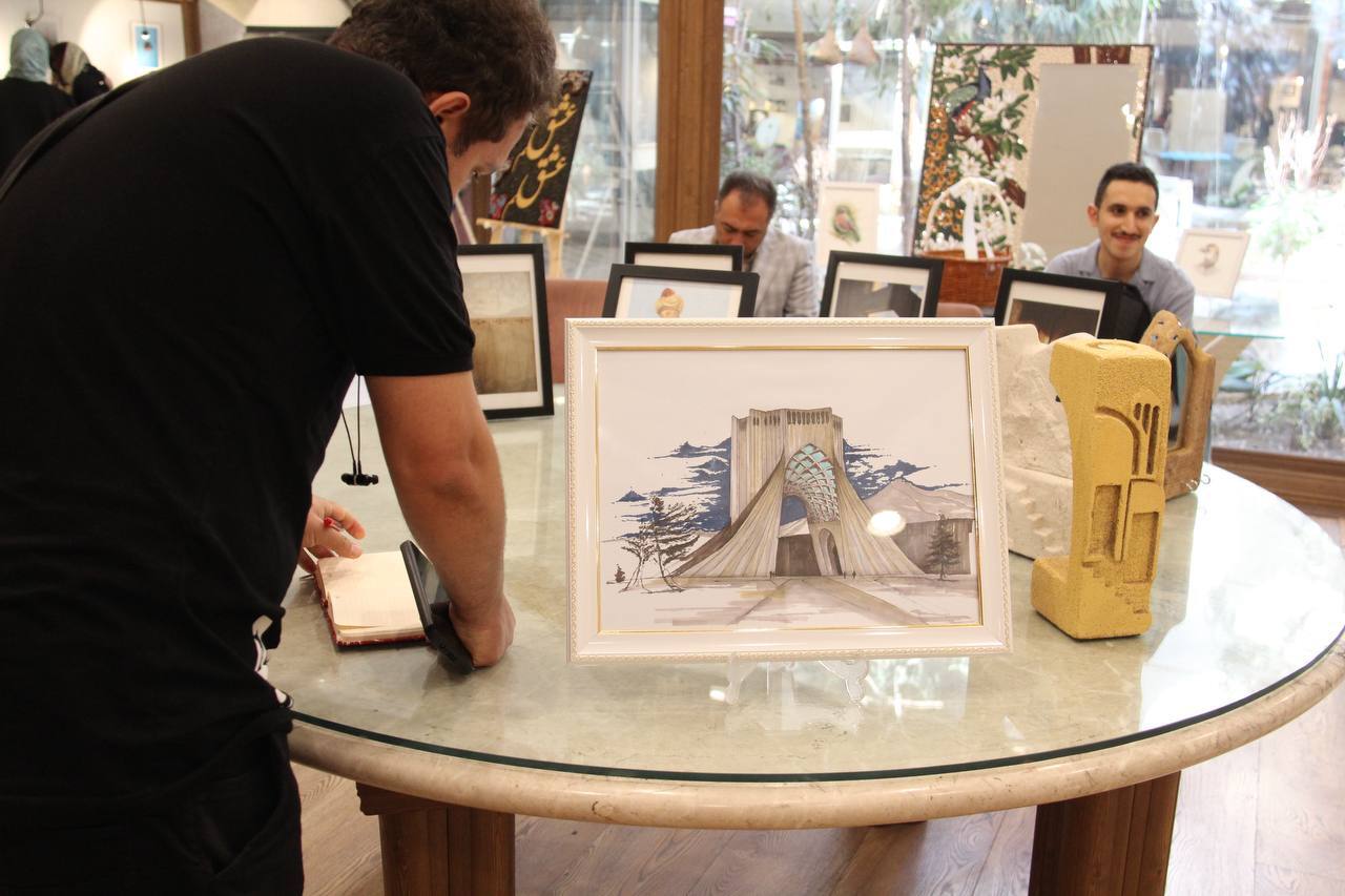 برج آزادی میزبان جشن بزرگداشت مولانا +عکس