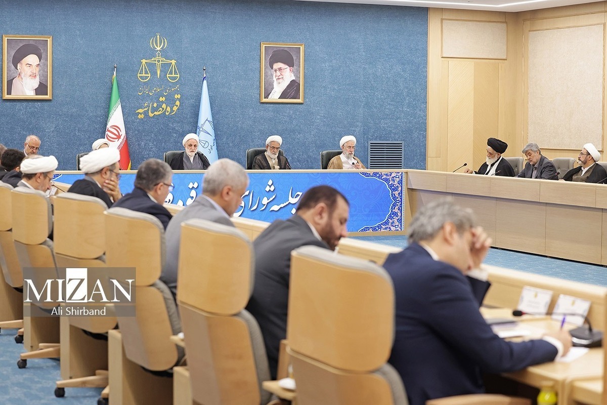 دستور رئیس عدلیه برای مقابله با گرانفروشی و احتکار کالا دستور رئیس عدلیه برای مقابله با گرانفروشی و احتکار کالا