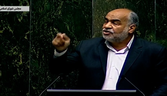 قانعشدن مشروط یک نماینده از وزیر آموزش و پرورش/ مهلت ۶ ماهه به کاظمی قانعشدن مشروط یک نماینده از وزیر آموزش و پرورش/ مهلت ۶ ماهه به کاظمی