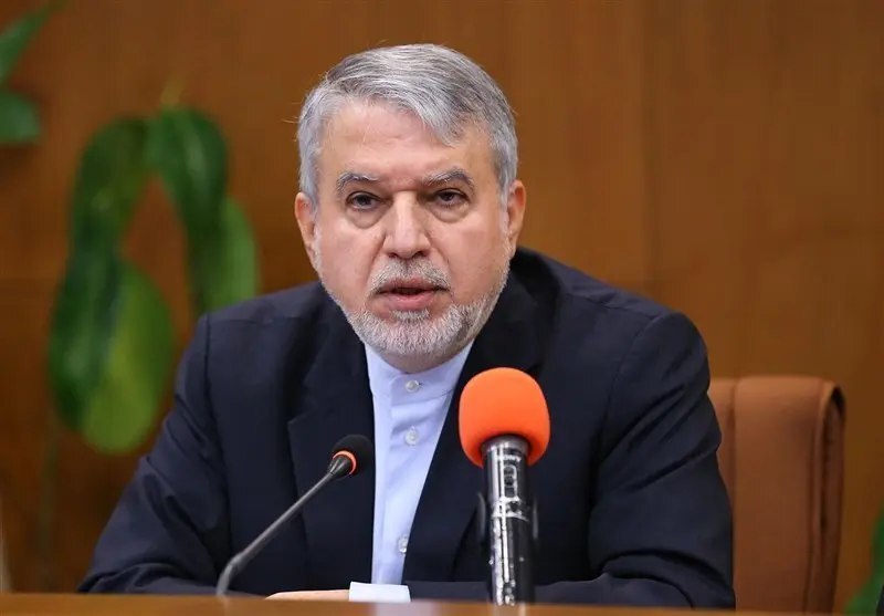 مسافران و زائران عراقی از ۳.۵ به ۵ میلیون نفر افزایش مییابند مسافران و زائران عراقی از ۳.۵ به ۵ میلیون نفر افزایش مییابند