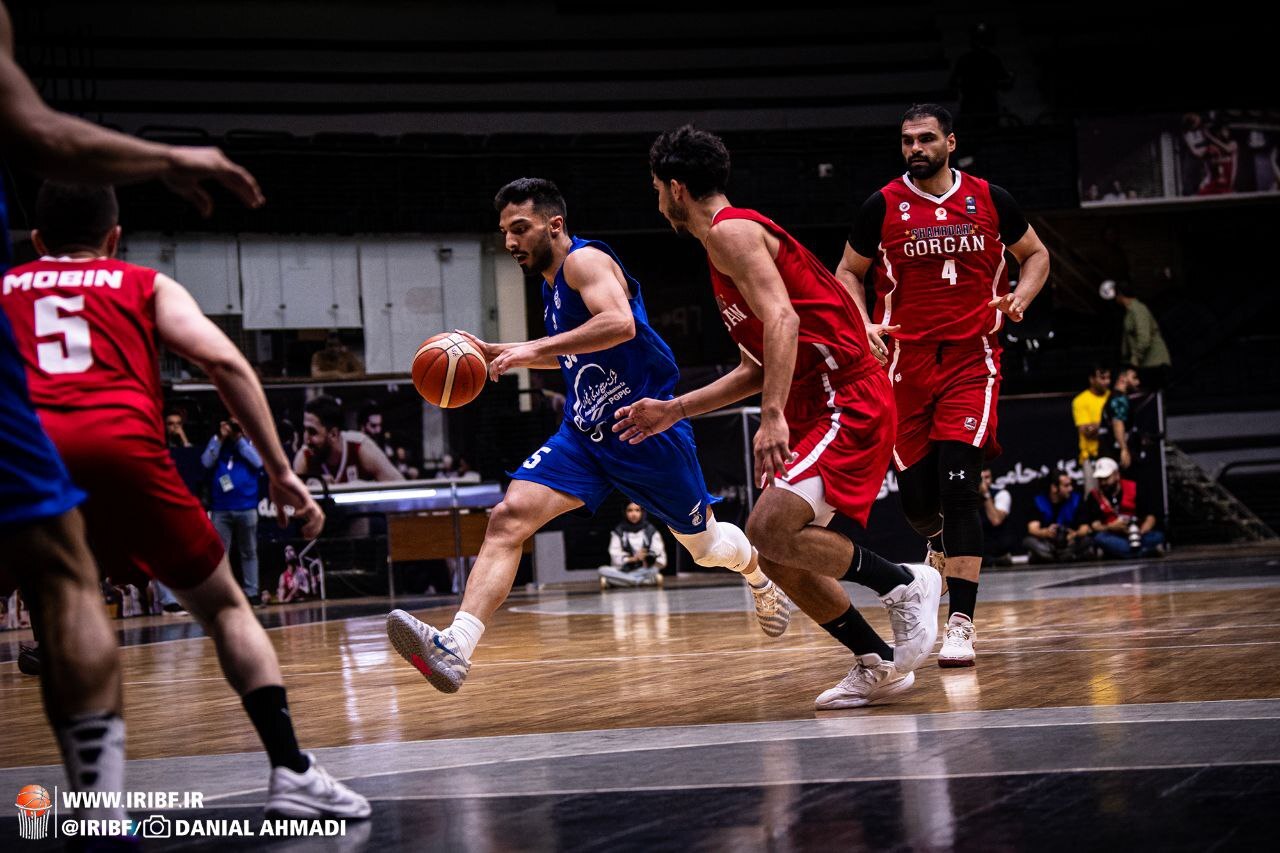 لیگ برتر بسکتبال؛ برتری نفت، پاس، استقلال و طبیعت لیگ برتر بسکتبال؛ برتری نفت، پاس، استقلال و طبیعت