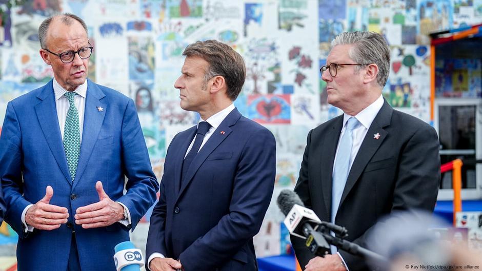 مذاکرات اتمی با ایران و آمریکا از سرگرفته شود مذاکرات اتمی با ایران و آمریکا از سرگرفته شود