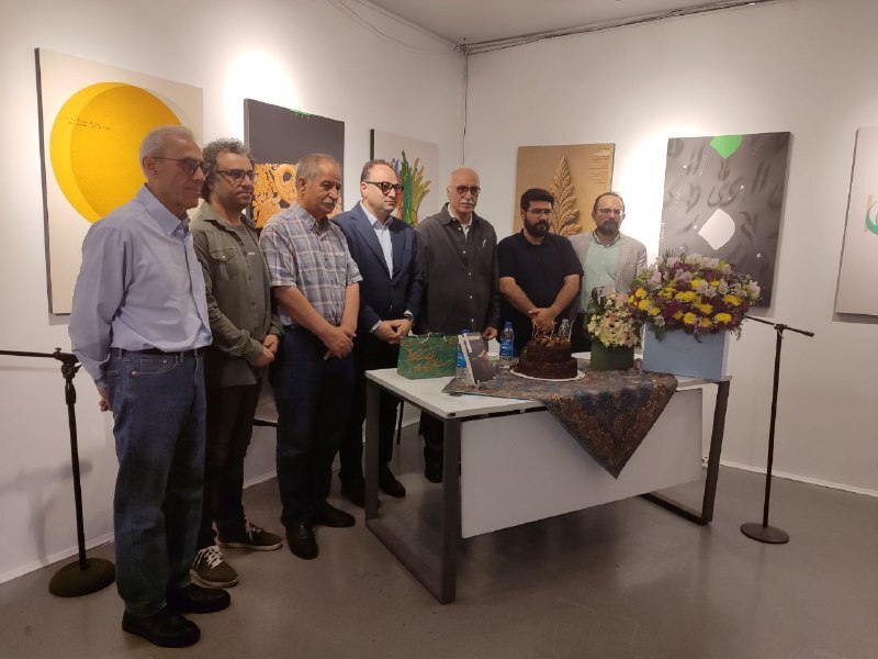 داریوش مؤدبیان: جذابیت نمایشنامه «جنگ تریاک به کارگردانی ماهاتما گاندی»، در وجوه مختلف شخصیت گاندی است