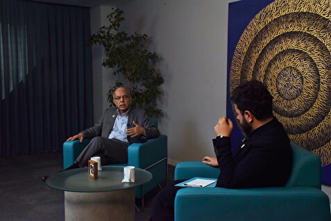 کوروش احمدی: مدعیان ساخت بمب اتم در ایران، شوخی میکنند!/ وضعیت فعلی، قابل ادامهدادن نیست/ احتمال حمله مجدد اسرائیل را بالا نمیدانم