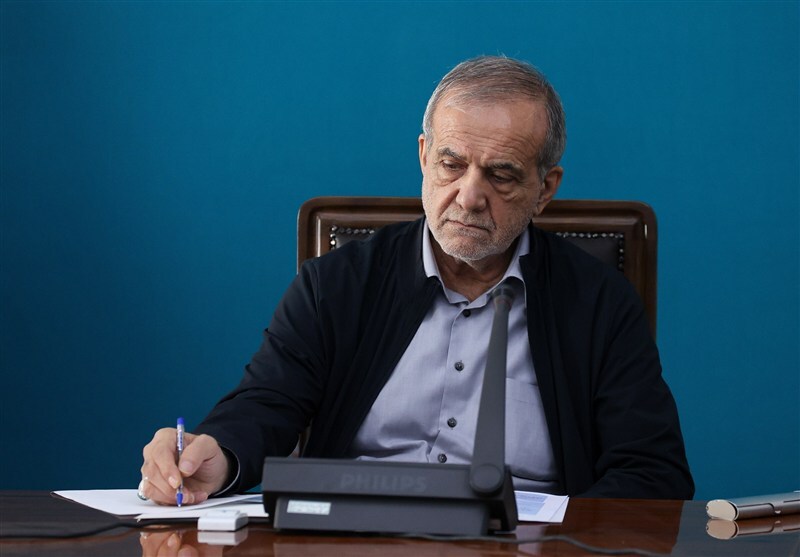 آخرین وضعیت رفع فیلترینگ؛ پزشکیان در حال مذاکره است آخرین وضعیت رفع فیلترینگ؛ پزشکیان در حال مذاکره است