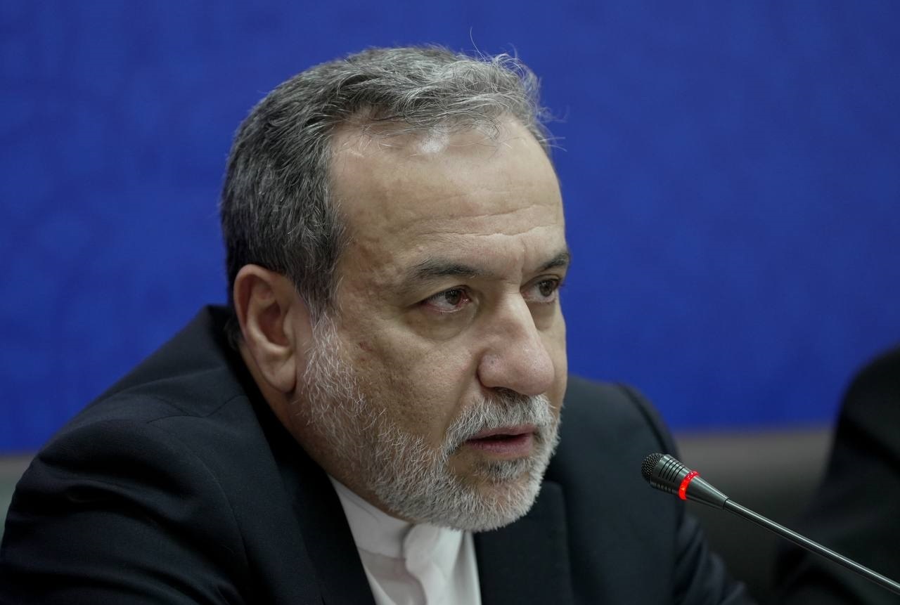 توضیح عراقچی درباره دلیل عدم حضور ایران در شرمالشیخ توضیح عراقچی درباره دلیل عدم حضور ایران در شرمالشیخ