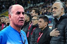 ما مشکلات تیم‌ملی را می‌دانیم، قلعه‌نویی نمی‌داند؟