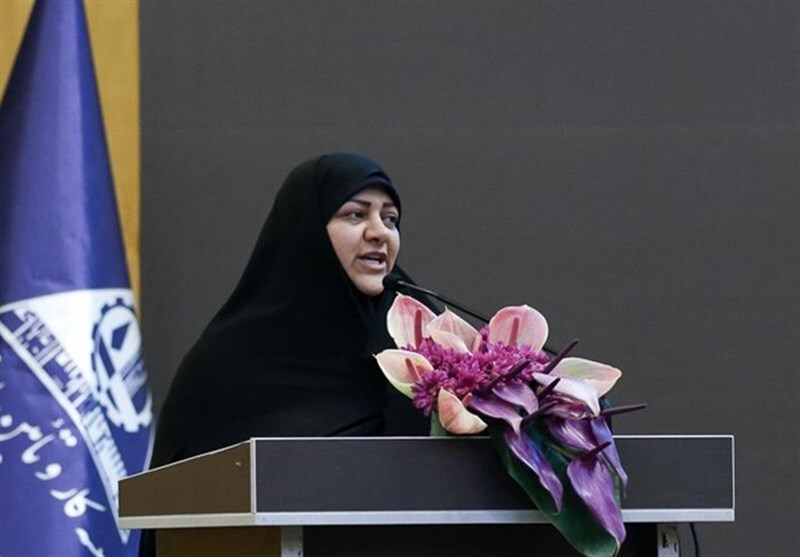 آمار عجیب در ایران؛ ۶۰ درصد کارگران چند شغله هستند/ نیاز فوری به بازنگری دستمزدها آمار عجیب در ایران؛ ۶۰ درصد کارگران چند شغله هستند/ نیاز فوری به بازنگری دستمزدها