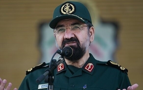 محسن رضایی: میگویند جمهوری اسلامی مردم را تحت فشار اقتصادی قرار داده است محسن رضایی: میگویند جمهوری اسلامی مردم را تحت فشار اقتصادی قرار داده است