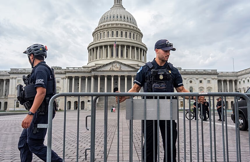 با تعطیلی «دولت آمریکا» چه اتفاقی میافتد؟ با تعطیلی «دولت آمریکا» چه اتفاقی میافتد؟