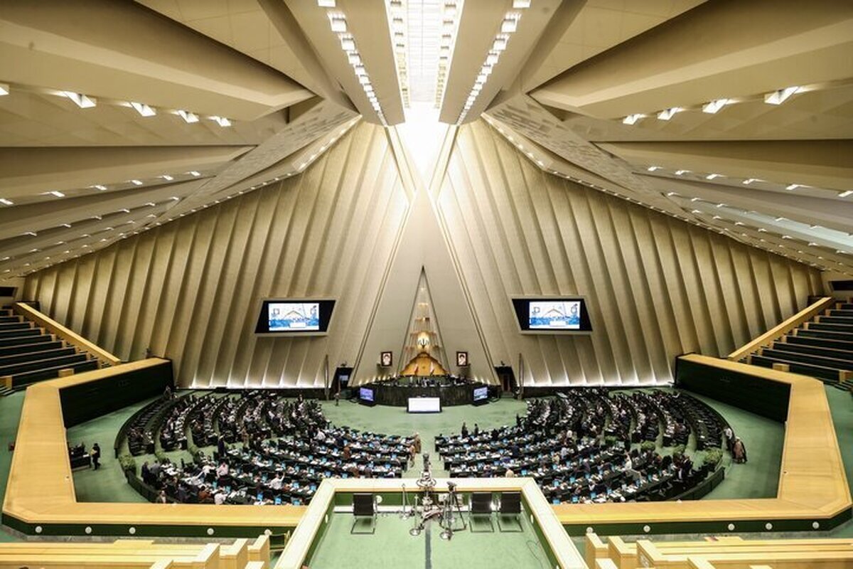 مجلس با «انحصار صداوسیما» در پخش مسابقات ورزشی مخالفت کرد مجلس با «انحصار صداوسیما» در پخش مسابقات ورزشی مخالفت کرد