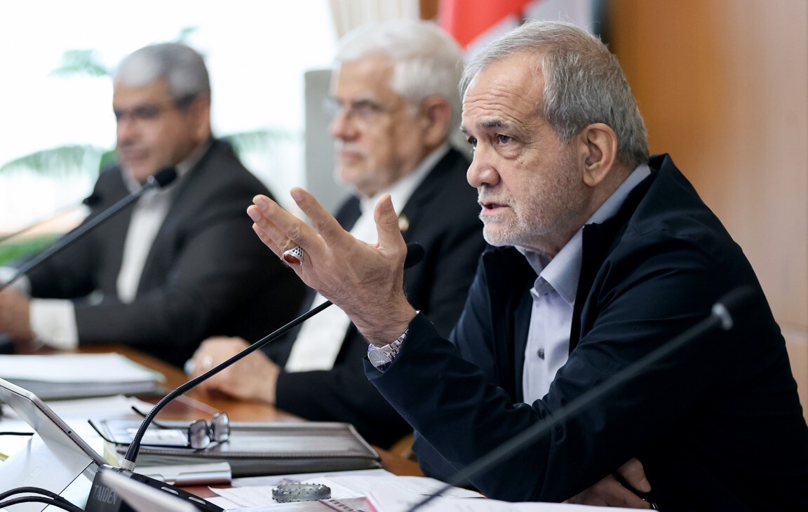 پزشکیان: نیروهای علمی نباید به دلیل اظهارنظر محروم شوند پزشکیان: نیروهای علمی نباید به دلیل اظهارنظر محروم شوند