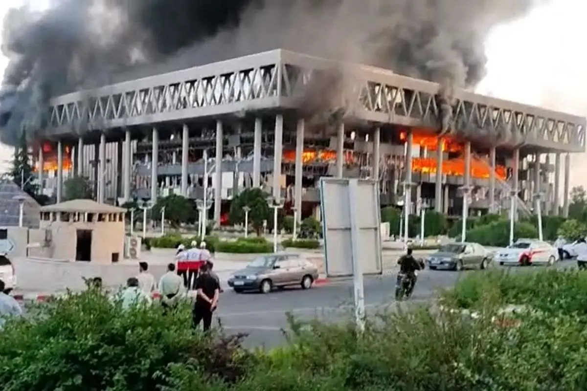 درخواست صداوسیما از دولت برای بازسازی ساختمان شیشهای درخواست صداوسیما از دولت برای بازسازی ساختمان شیشهای