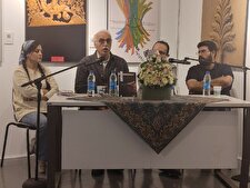 داریوش مؤدبیان: جذابیت نمایشنامه «جنگ تریاک به کارگردانی ماهاتما گاندی»، در وجوه مختلف شخصیت گاندی است