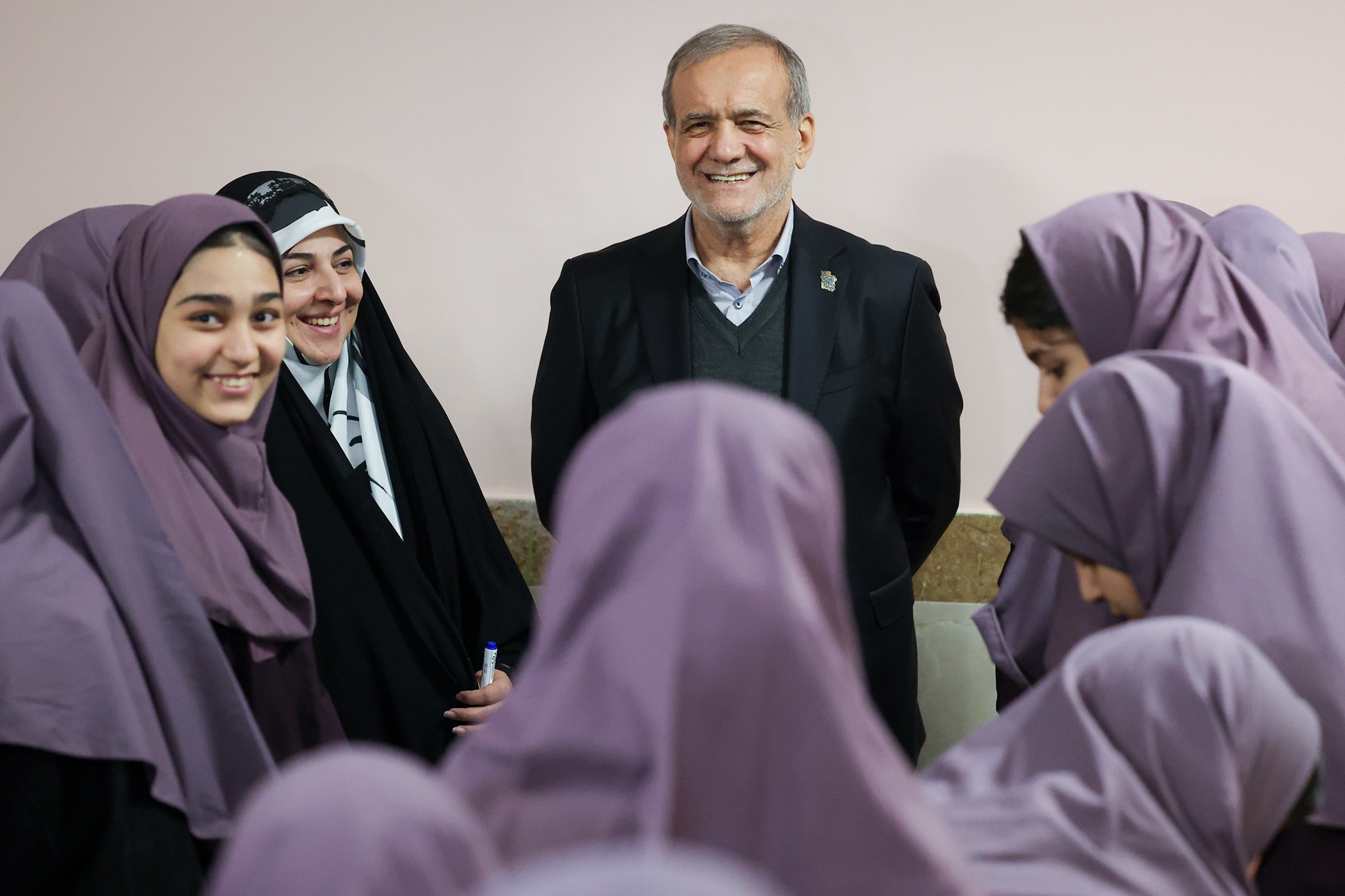 پزشکیان: نباید شرایط و وضعیت موجود کشور را بپذیریم