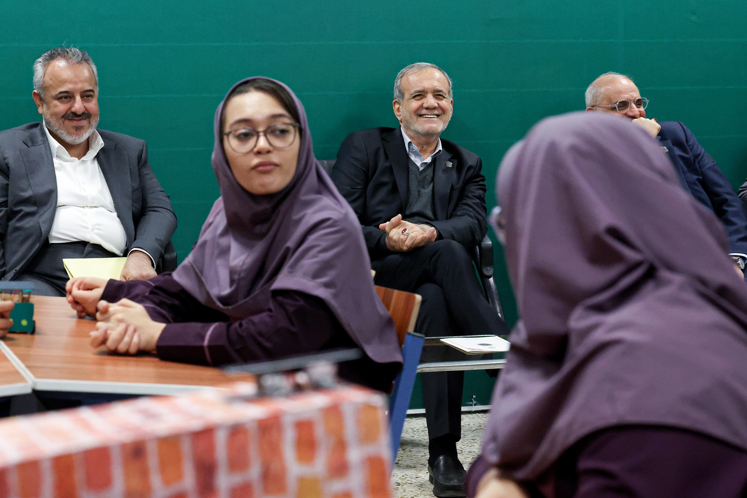 پزشکیان: نباید شرایط و وضعیت موجود کشور را بپذیریم