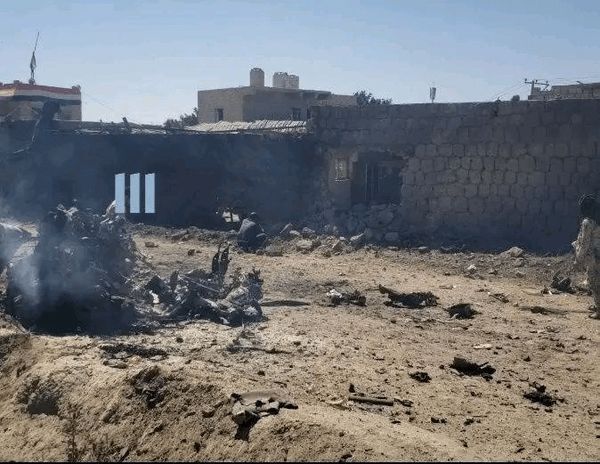 انفجار خودروی بمبگذاریشده در جنوب یمن انفجار خودروی بمبگذاریشده در جنوب یمن