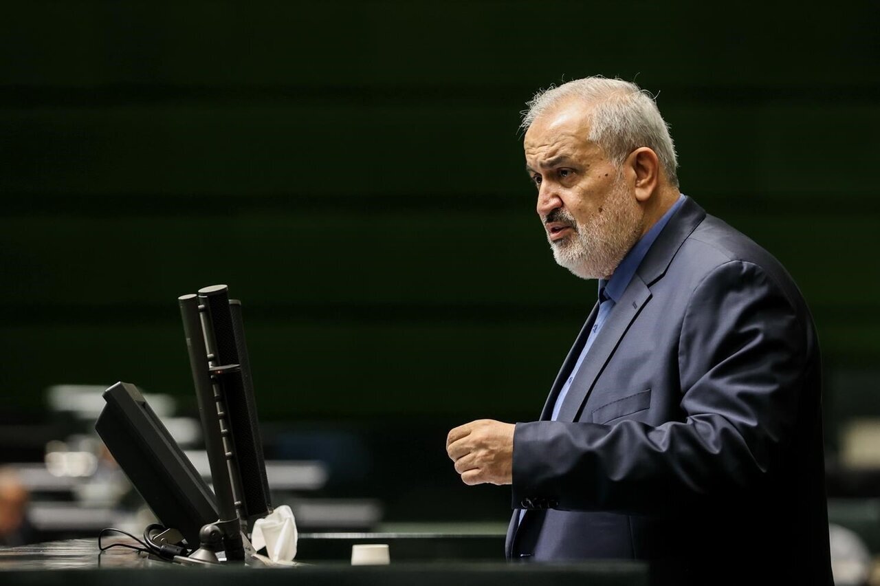 وزیر نیرو در مجلس؛ بارورسازی ابرها آغاز شده وزیر نیرو در مجلس؛ بارورسازی ابرها آغاز شده