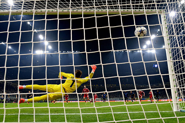 بارسا از جهنم ژرمن‌ها گریخت/ پاس گل طارمی، لیورپول در میلان نفس کشید