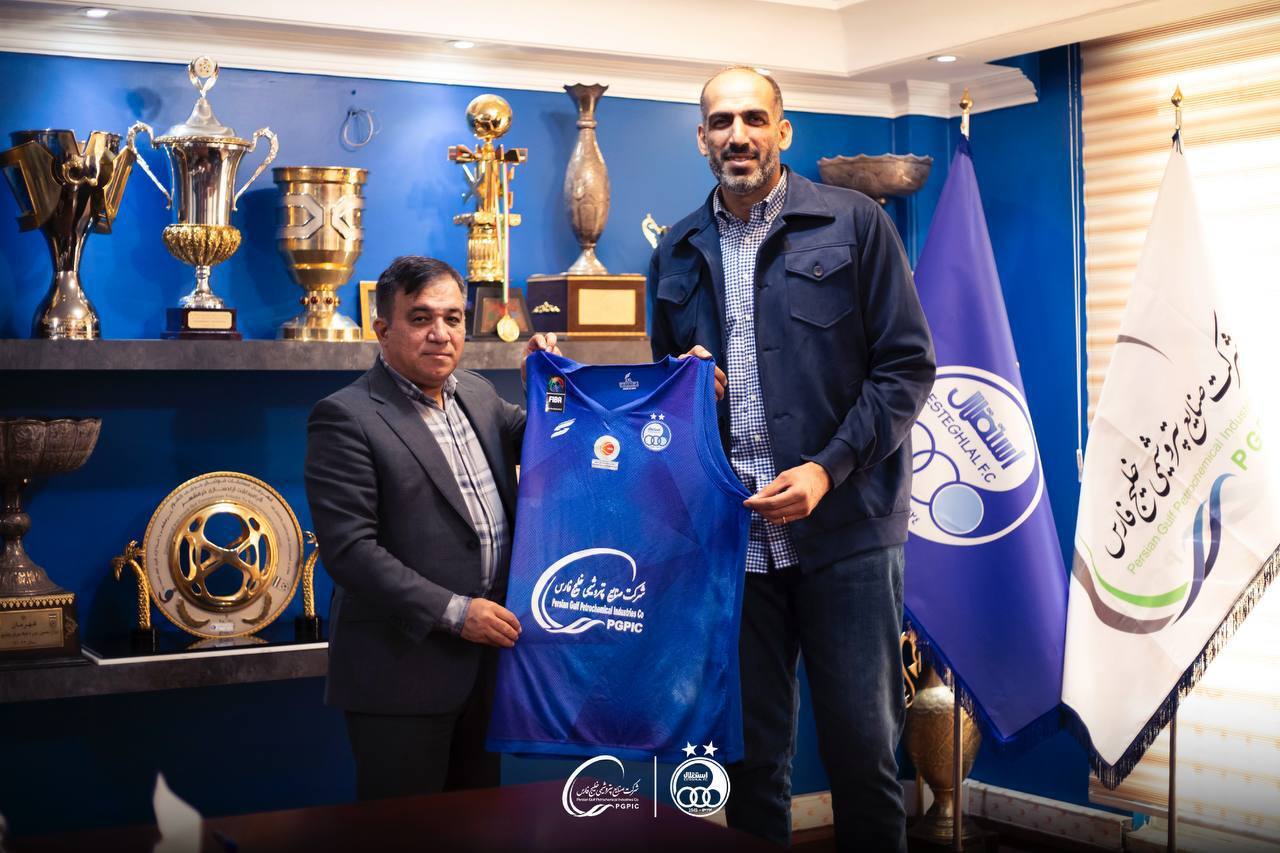 خرید بزرگ استقلال؛ حدادی آبیپوش شد خرید بزرگ استقلال؛ حدادی آبیپوش شد