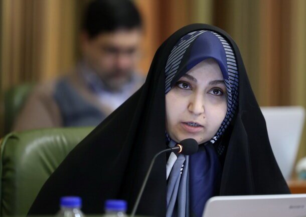 نرجس سلیمانی: بعضی از شهرداران در حد منگنهزن هم نیستند نرجس سلیمانی: بعضی از شهرداران در حد منگنهزن هم نیستند