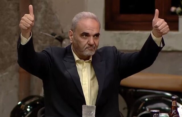 آقا جواد، خودت نان همین فوتبال را خوردی! آقا جواد، خودت نان همین فوتبال را خوردی!