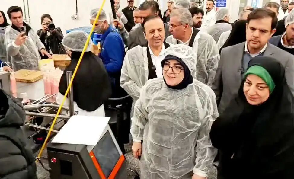 مهاجرانی: قزوین یکی از قطب‌های مهم صنعتی کشور است