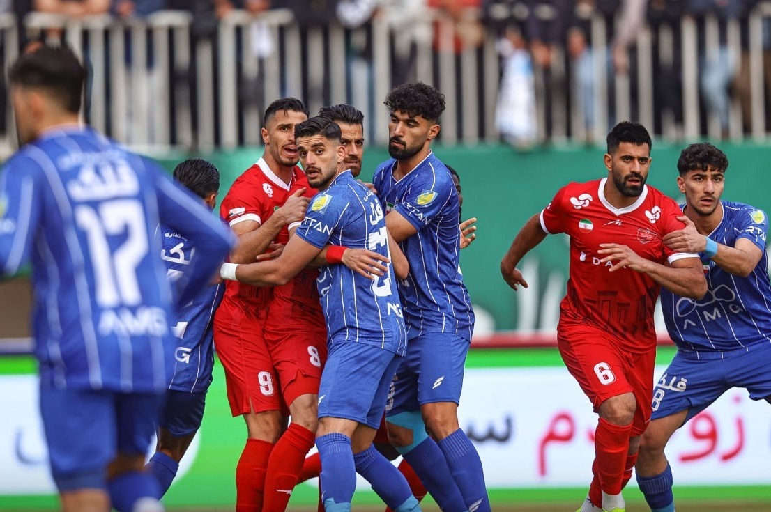 حجازی: استقلال و پرسپولیس ورزشگاه ندارند، این خجالت‌آور است!