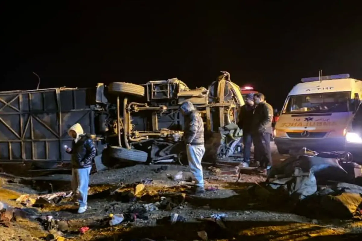 واژگونی اتوبوس اصفهان - مشهد؛ اسامی مصدومان اعلام شد واژگونی اتوبوس اصفهان - مشهد؛ اسامی مصدومان اعلام شد