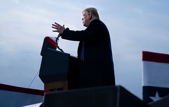 ترامپ و محاصره نظامی ونزوئلا؛ یک قدم تا جنگ؟ ترامپ و محاصره نظامی ونزوئلا؛ یک قدم تا جنگ؟