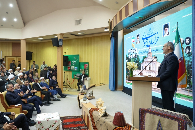 پزشکیان: اگر پول نبود، چرا کلنگ زده شد؟/ شرط موفقیت، حضور اهل فکر در میدان است پزشکیان: اگر پول نبود، چرا کلنگ زده شد؟/ شرط موفقیت، حضور اهل فکر در میدان است