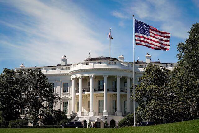 ادعای یک رسانه درباره اقدام جنجالی آمریکا؛ ممنوعیت ورود هواداران ایران ادعای یک رسانه درباره اقدام جنجالی آمریکا؛ ممنوعیت ورود هواداران ایران