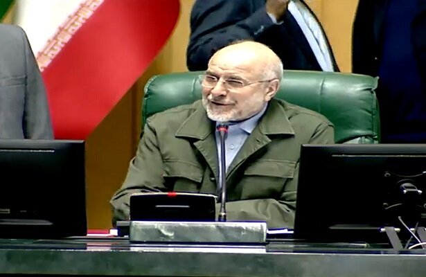 نحوه اجرای کالابرگ و مدیریت نوسانات ارزی بررسی می‌شود