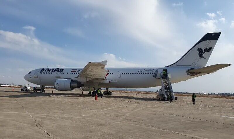 وخامت حال یک مسافر؛ پرواز زاهدان - جده در فرودگاه شیراز