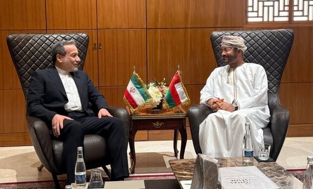 روایت وزیر خارجه عمان از دیدار با عراقچی روایت وزیر خارجه عمان از دیدار با عراقچی