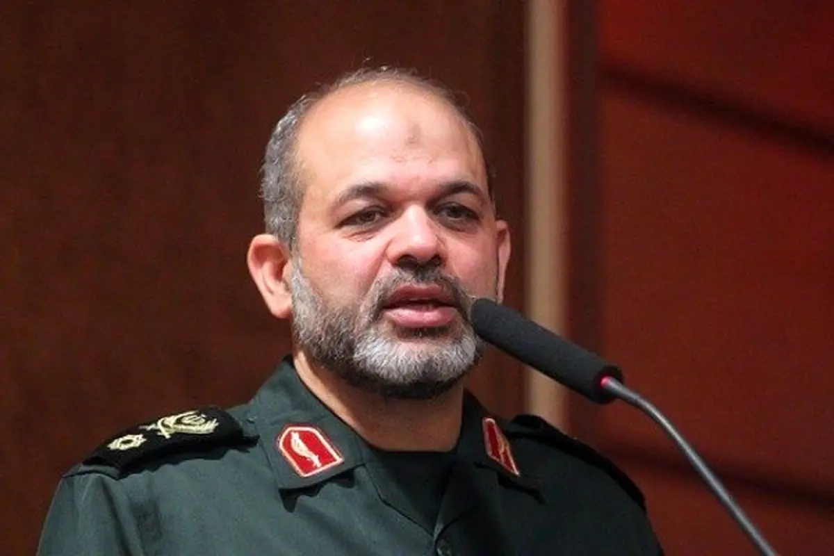 وحیدی: به خاطر حضور شهدا، جامعه ما با نشاط است