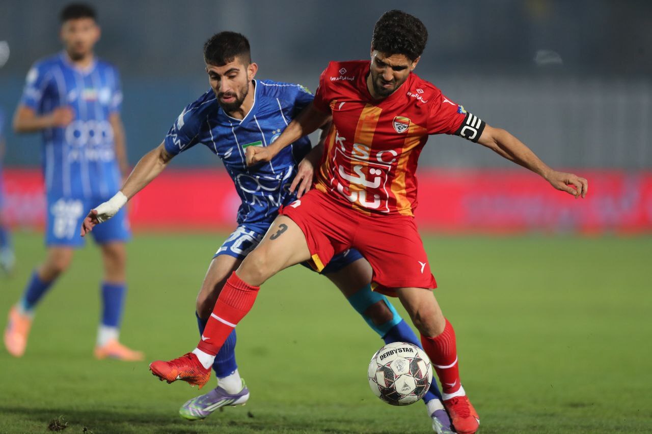 استقلال صدر جدول را از پرسپولیس گرفت؛ همه‌چیز آماده دربی!