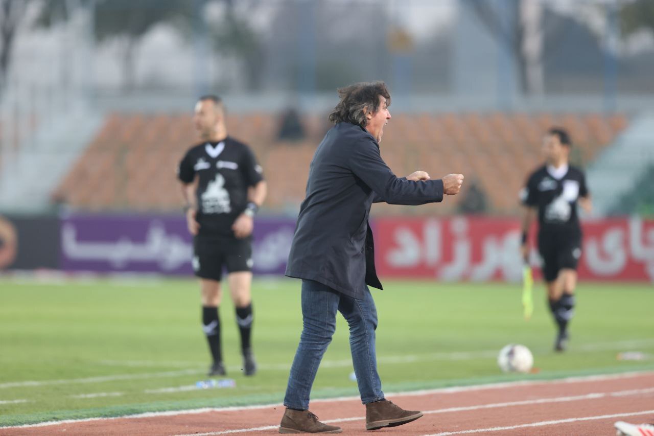 استقلال صدر جدول را از پرسپولیس گرفت؛ همه‌چیز آماده دربی!